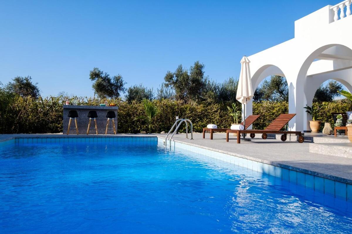 Cocoon Luxury Villa In Coral Bay-3 Min To Beach Pegeia Eksteriør billede